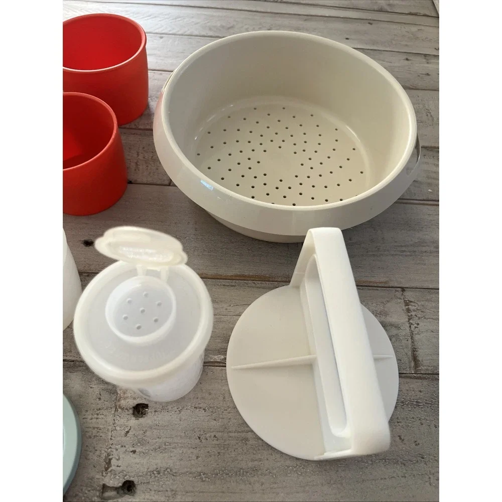 Tupperware 15 Misc Items‎ - Snack Cups, S/P Shaker, Colander, Burger Press
